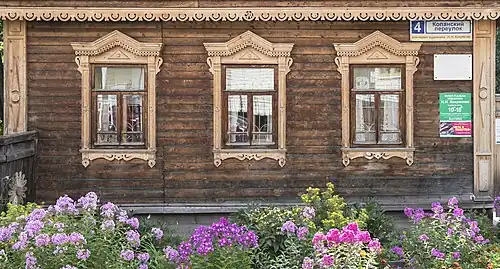 Окна усадьбы