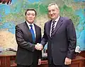 Аскар Мамин с заместителем председателя правительства России Дмитрием Рогозиным
