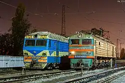 Электровозы ВЛ8м-1488 и ДЭ1-003, станция Нижнеднепровск-Узел