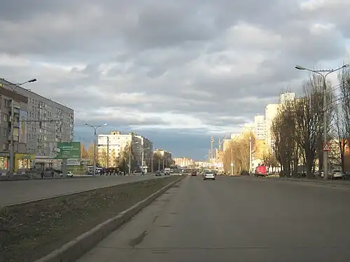 Движение по проспекту на восток(слева дом № 3)