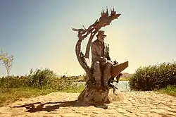 Скульптура "Дед глыбачанин"