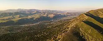 Долина реки Ульба возле поселка Ульбастрой