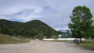 Поворот на Хрустальный в микрорайоне Фабричный