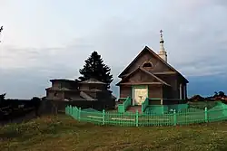 Ильинская (1855) и Георгиевская (1882) церкви