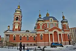 Церковь преподобного Серафима Саровского: боковой фасад