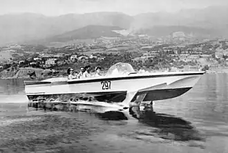 Катер «Волга» на ходу