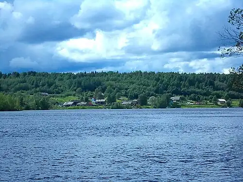 Вид на дома д. Кезоручей
