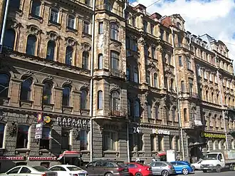 Дом Бака, центральный фасад, 2017