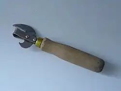 Классичиский консервный нож