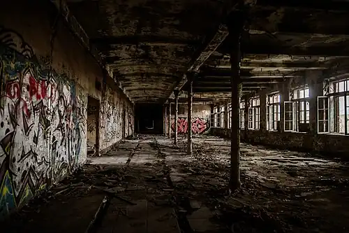 Внутри одного из корпусов