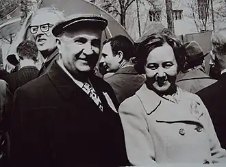 К. Е. Милославский и будущий ученый секретарь ИРЭ НАН УССР А.М.Крамаренко