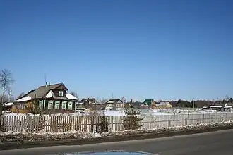 Вид на деревню с дороги Р-104