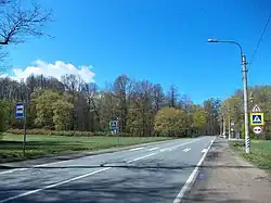 Ораниенбаумское шоссе в районе парка Сергиевка
