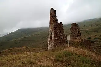 Сторожевая башня в селе Донифарс