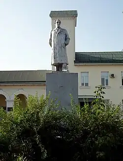 Памятник В.В. Куйбышеву на ул. Тихорецкой