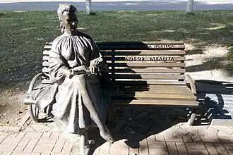 Памятник поэтессе в Прилуках