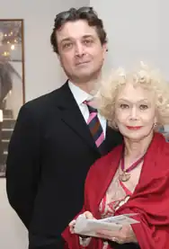 На церемонии награждения «Золотая маска» (16 апреля 2013 года) вместе с матерью — Светланой Немоляевой