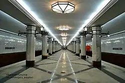 Центральный зал станции «Алабинская»