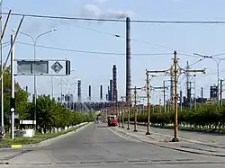 Трамвай и трубы Карметкомбината