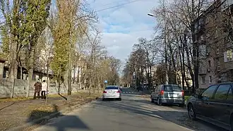 перекрёсток с улицей Юрия Глушко — вид в направлении улицы Ольжича