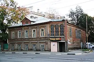 Главный дом.