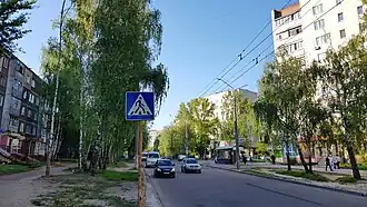 начало улицы — вид со стороны проспекта Левка Лукьяненко (улицы Рокоссовского)