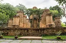 Храмово-башенный комплекс Понагар