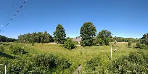 Вид с ж/д платформы на место б. деревни Веретье