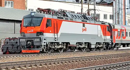 ЭП20-036 с пассажирским поездом