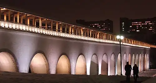 Акведук ночью, 2013 год