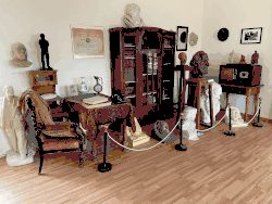 Фрагмент экспозиции Дом-музея Меркулова в Гюмри, Армения