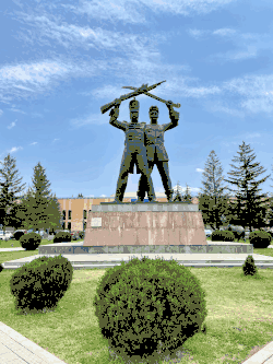 Монумент русско-армянской дружбы, Абовян