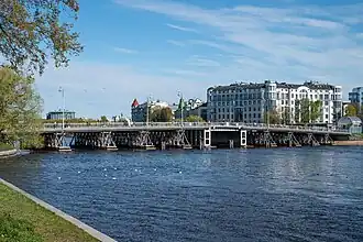 Вид на Второй Елагин мост