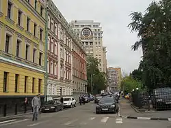 3-й Голутвинский переулок, вид в сторону Большой Якиманки (2013)