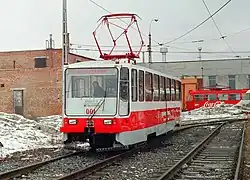 Tatra T6B5 из Владикавказа, переделанный в модель 71-401 проходит испытания в Екатеринбурге. 1998 год.