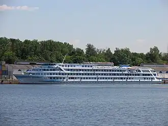 Теплоход «Антон Чехов», головное судно серии