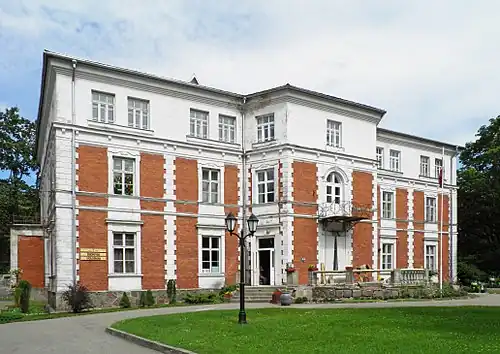 Мыза Беверн (Бебрене)[латыш.]