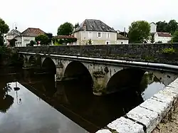 Мост через реку Лу