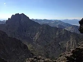 Вид на Крестон-Пик с маршрута восхождения