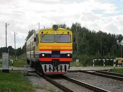 Дизельный поезд DR1A 311/198 около станции Аглона