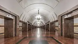 Центральный зал станции «Площадь 1905 года»