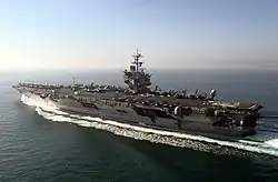 Авианосец USS Enterprise (CVN-65) стал первым в мире авианосцем с атомной силовой установкой