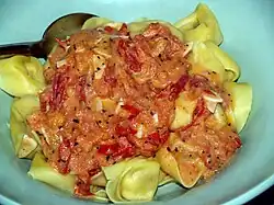 C трюфелем, сыром фонтина и помидорами