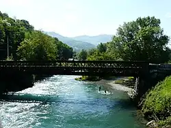 Мост через реку Гав-де-По