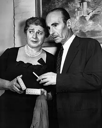 Гертруда Берг и Михаил Разумный, 1954 год