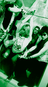 Green River (сл.-напр.:Джеф Амент, Стоун Госсард, Марк Арм, Брюс Фейрвезер и Алекс Винсент)