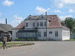 Старинный дом