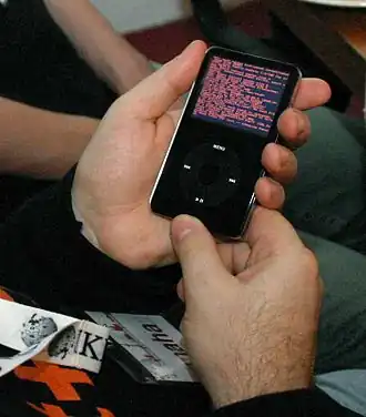 iPod стартует с iPodLinux, основанной на μClinux