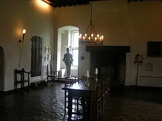 Рыцарский зал главного здания