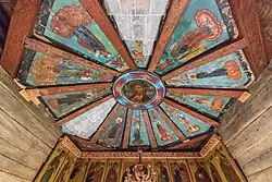 Небо часовни Михаила Архангела (XVII век) из д. Леликозеро (сейчас в Кижах). Фигуры праотцев в гранях